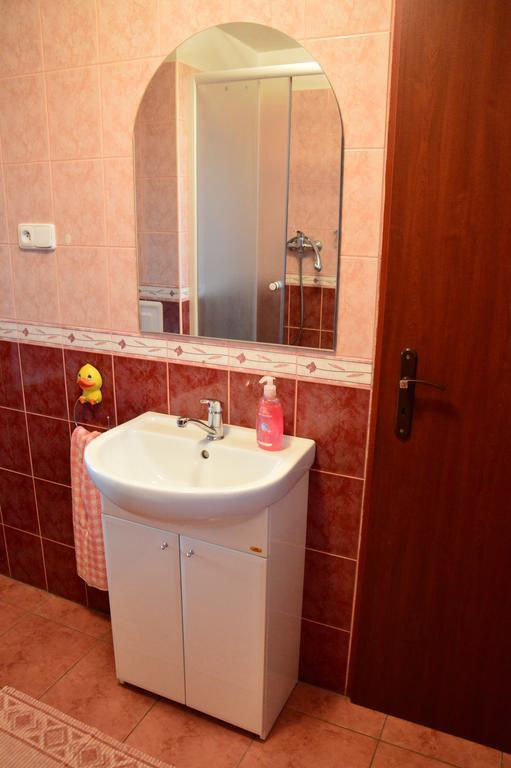 Žiar Privat Kovacovaヴィラ 部屋 写真