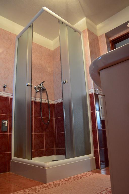 Žiar Privat Kovacovaヴィラ 部屋 写真